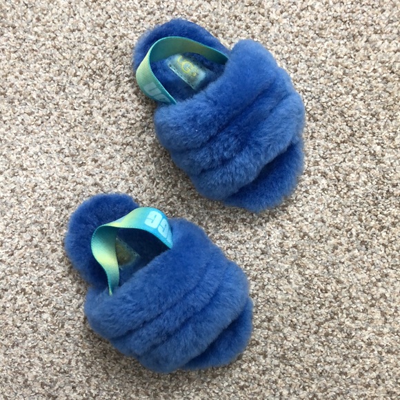 UGG Blue Fuzzy Toddler Slipper - Picture 2 of 4